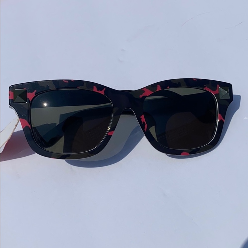 Valentino sunglasses